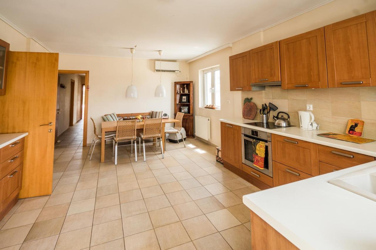 Family Getaway, Spacious And Luxurious, Sea View, Terrace, Next To Voula Beach, 20Min From Center Афіни Екстер'єр фото